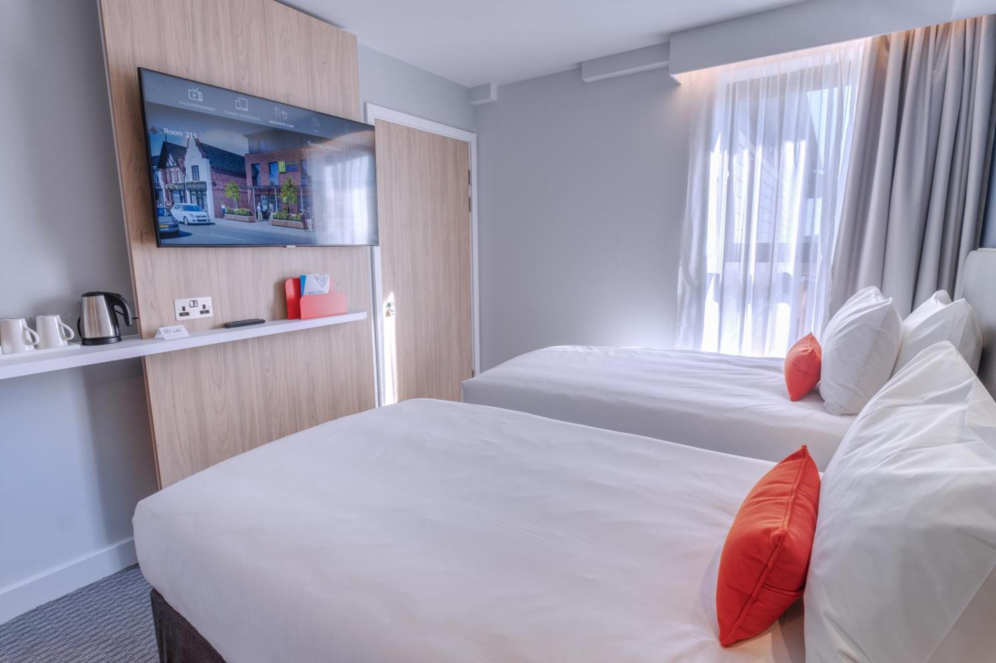 Holiday Inn Express - Fleet By Ihg Exteriér fotografie
