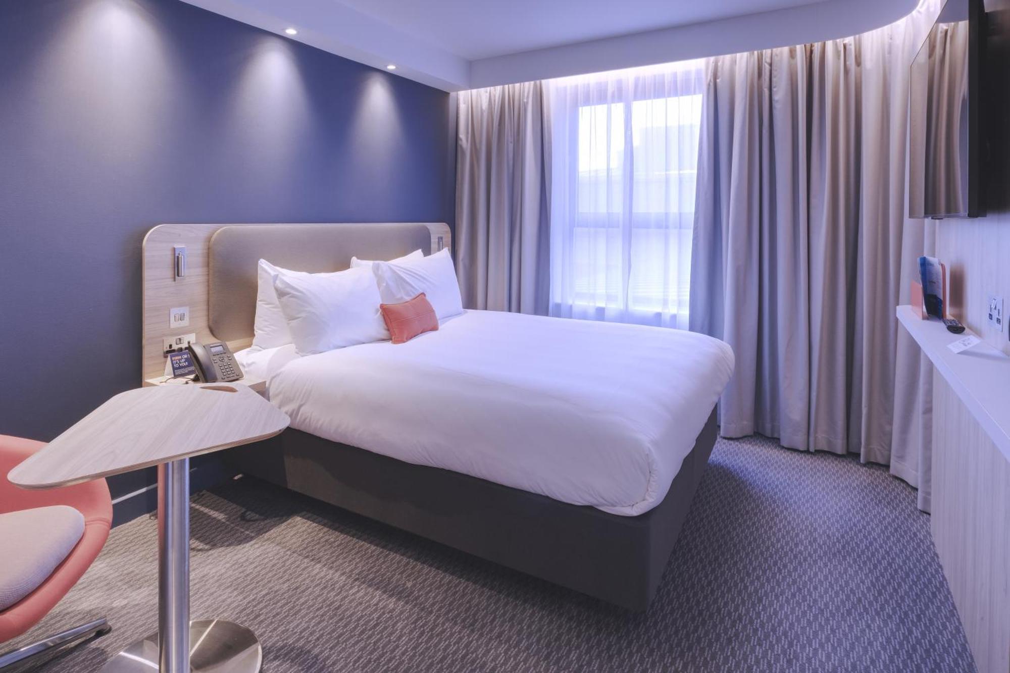 Holiday Inn Express - Fleet By Ihg Exteriér fotografie